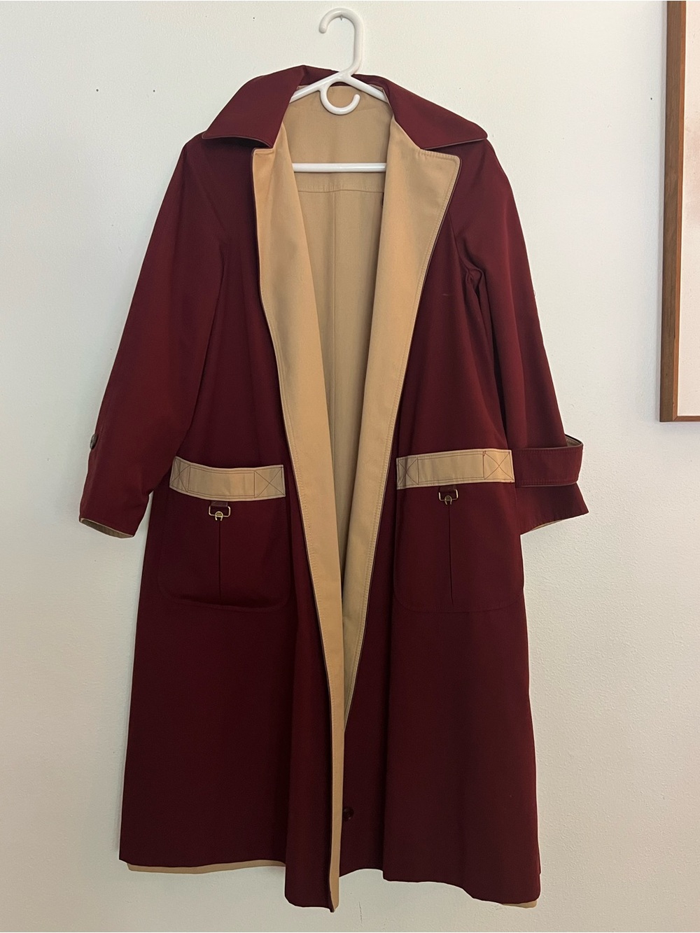VINTAGE- Etienne Aigner Beige & Burgundy Reversible Trench Coat - Picture 5 of 6